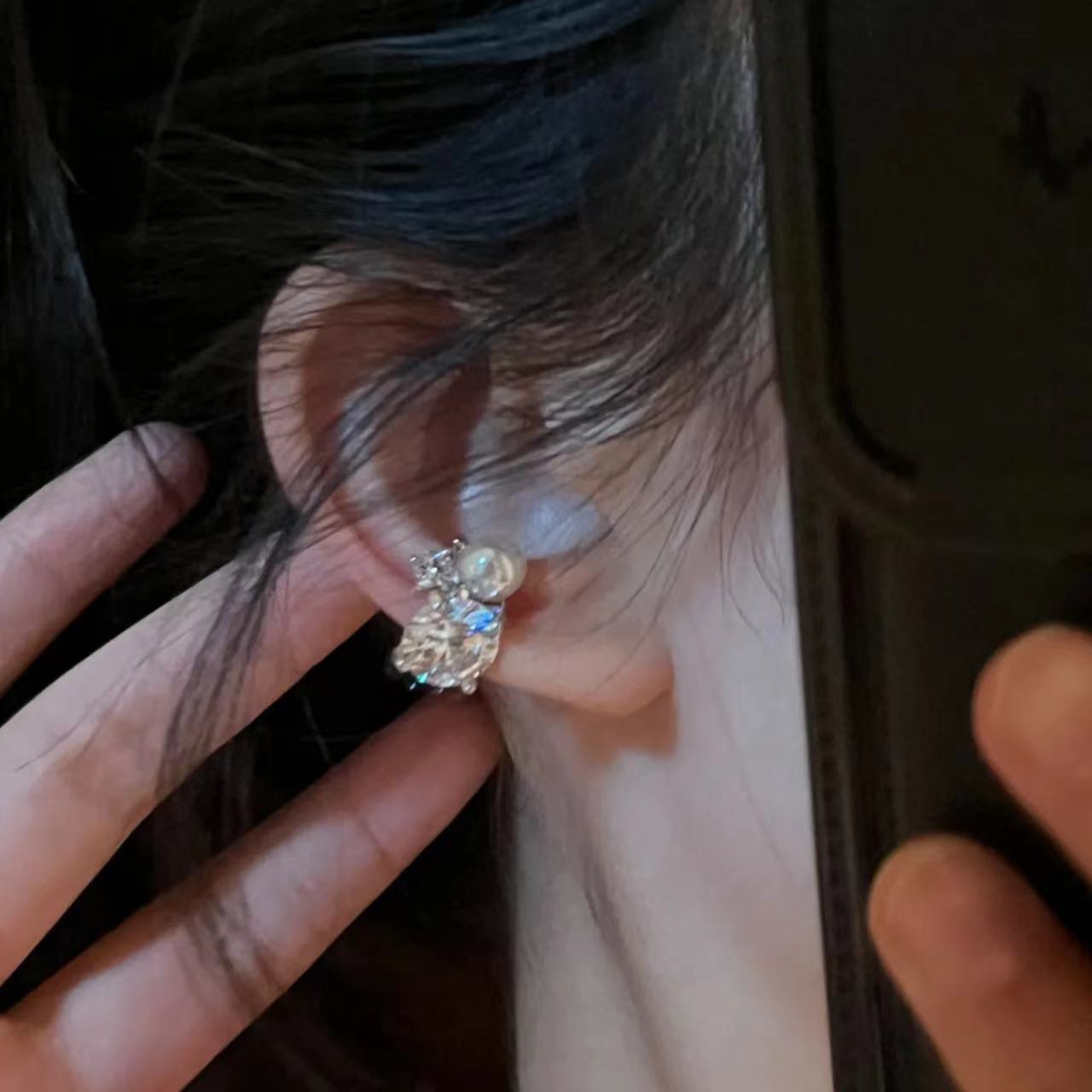 1 szt. Błyszczący Klips na Uch – Ear Cuff No Piercing recenzja i cena